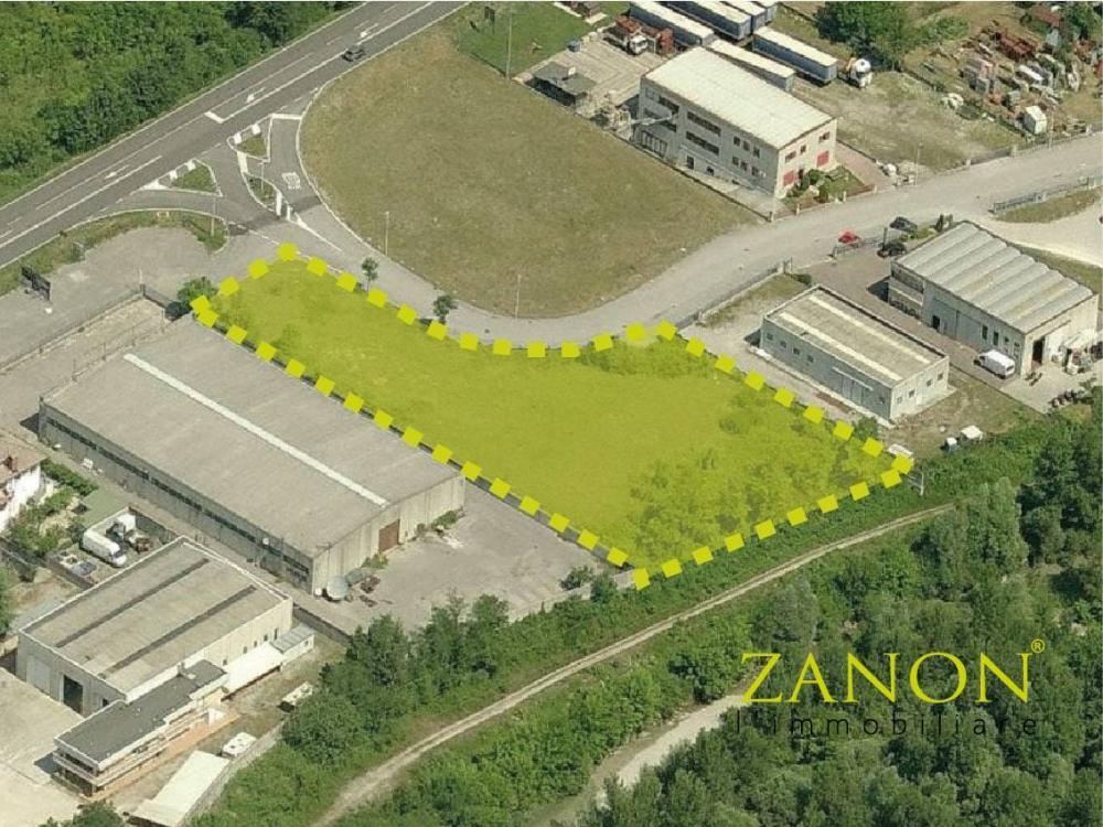 Terreno residenziale in vendita a Farra d'Isonzo - Terreno residenziale in vendita a Farra d'Isonzo