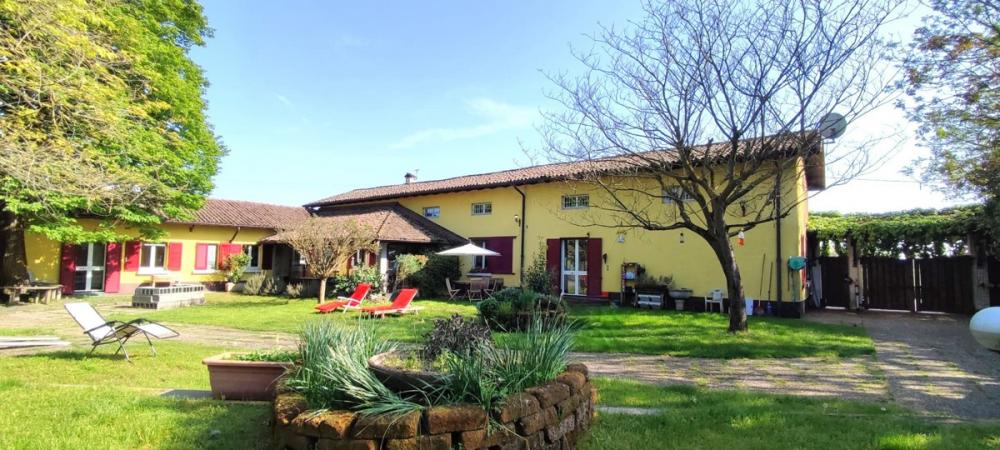 villa indipendente in vendita a Lardirago
