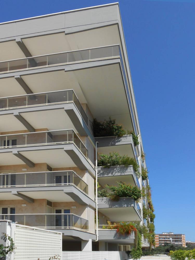 Appartamento plurilocale in vendita a Bari - Appartamento plurilocale in vendita a Bari