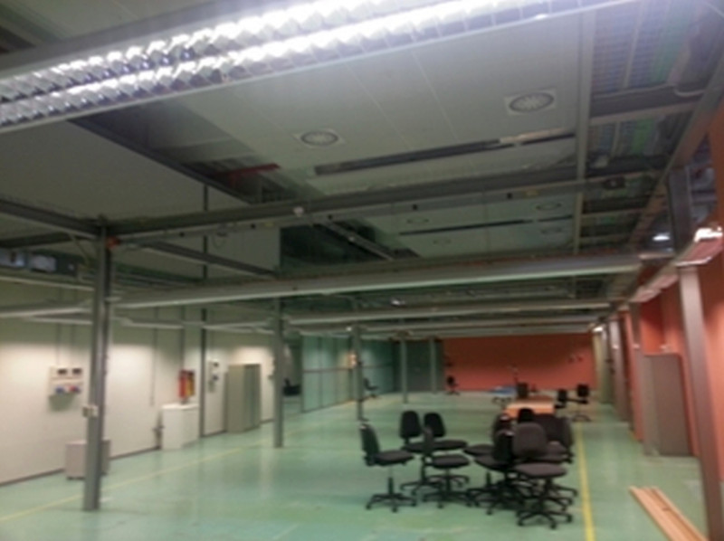 Magazzino-laboratorio quadrilocale in affitto a monza - Magazzino-laboratorio quadrilocale in affitto a monza