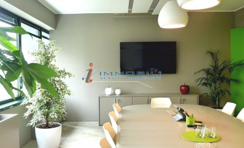 Ufficio quadrilocale in affitto a vimercate - Ufficio quadrilocale in affitto a vimercate