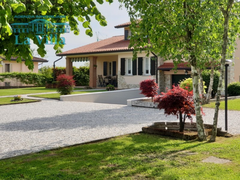 villa in vendita a Campo San Martino