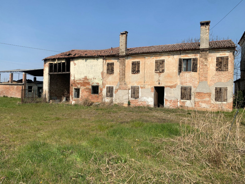 terreno residenziale in vendita a Castelbaldo