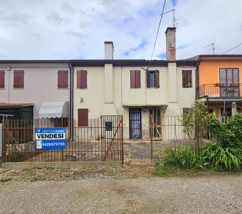 Villaschiera trilocale in vendita a ponso - Villaschiera trilocale in vendita a ponso