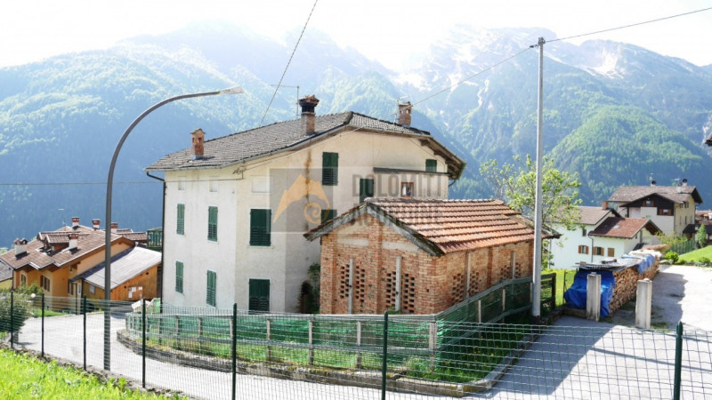 Casa quadrilocale in vendita a rivamonte-agordino - Casa quadrilocale in vendita a rivamonte-agordino