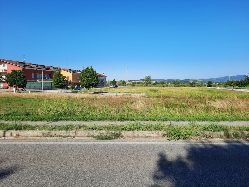 terreno residenziale in vendita a Rovolon