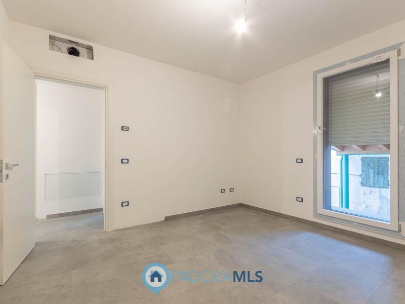 Villaschiera quadrilocale in vendita a pernumia - Villaschiera quadrilocale in vendita a pernumia