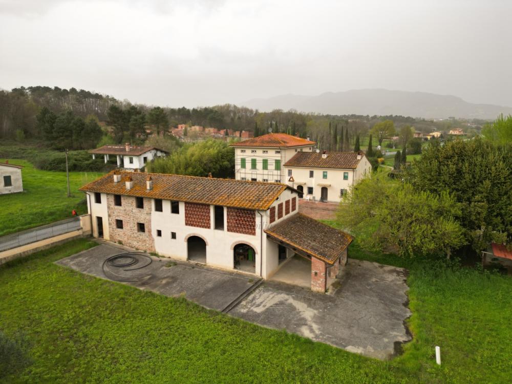 villa indipendente in vendita a Porcari