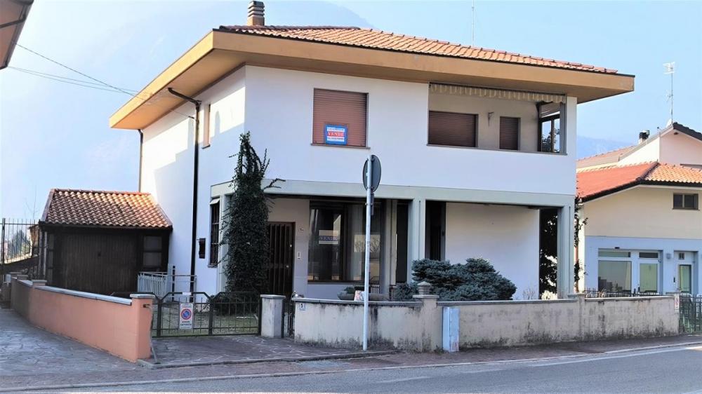 Prospetto esterno - Casa bicamere in vendita a Trasaghis