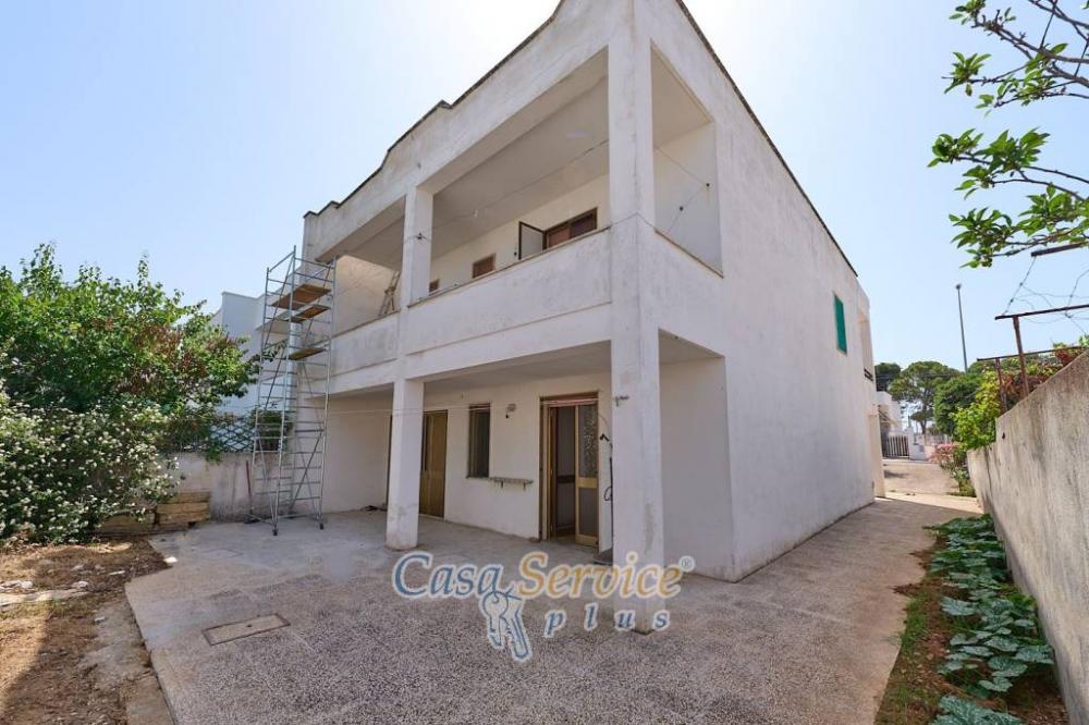 58c32b5b362e06ae99fd259efad71778 - Appartamento quadrilocale in vendita a Taviano