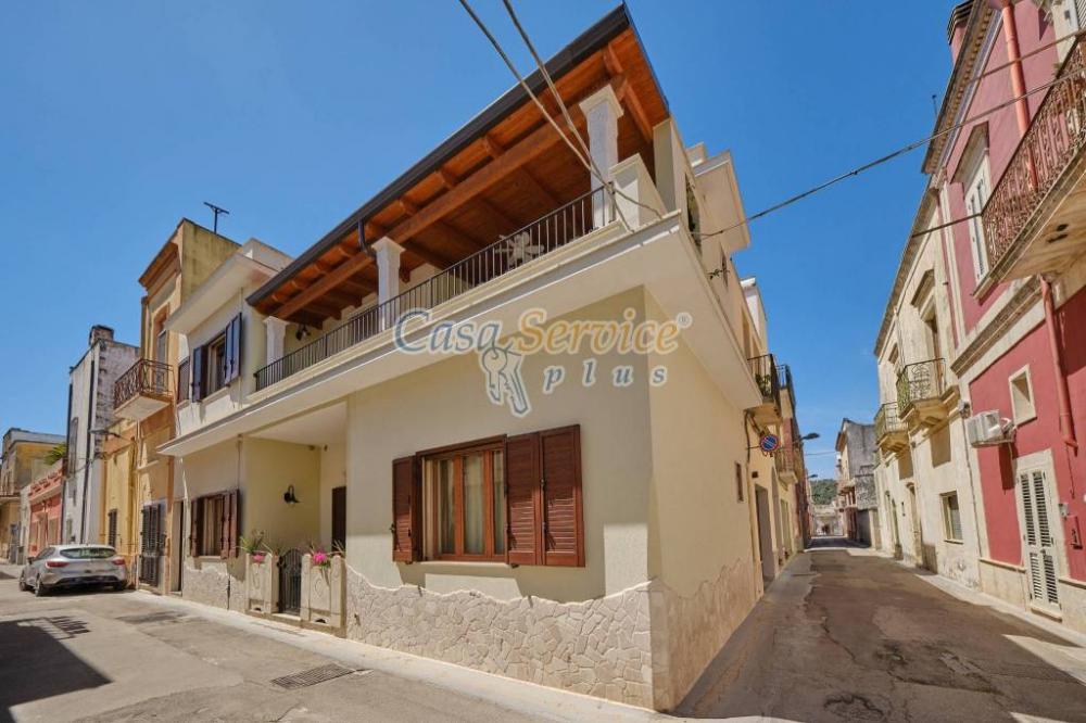 273535a262b9729f10c1936c44b53e82 - Casa plurilocale in vendita a Supersano