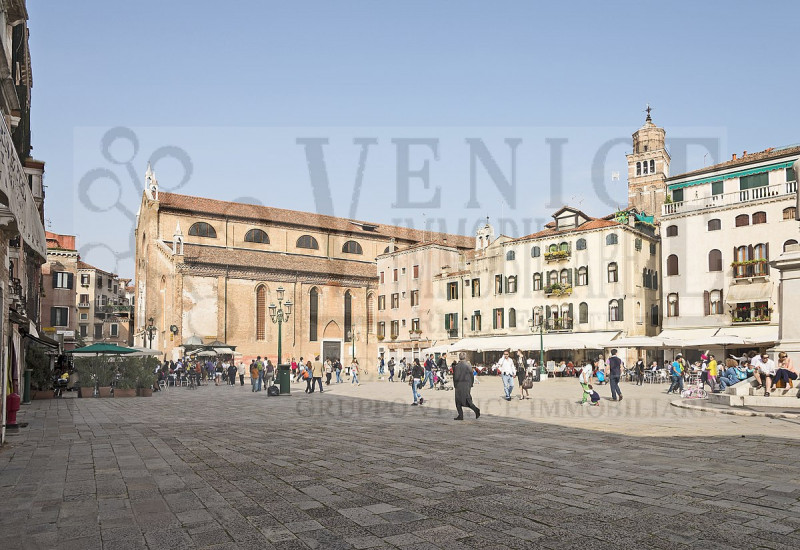 Negozio in vendita a venezia - Negozio in vendita a venezia