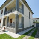Villa indipendente plurilocale in vendita a Lucca