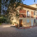 Rustico / casale plurilocale in vendita a Lucca
