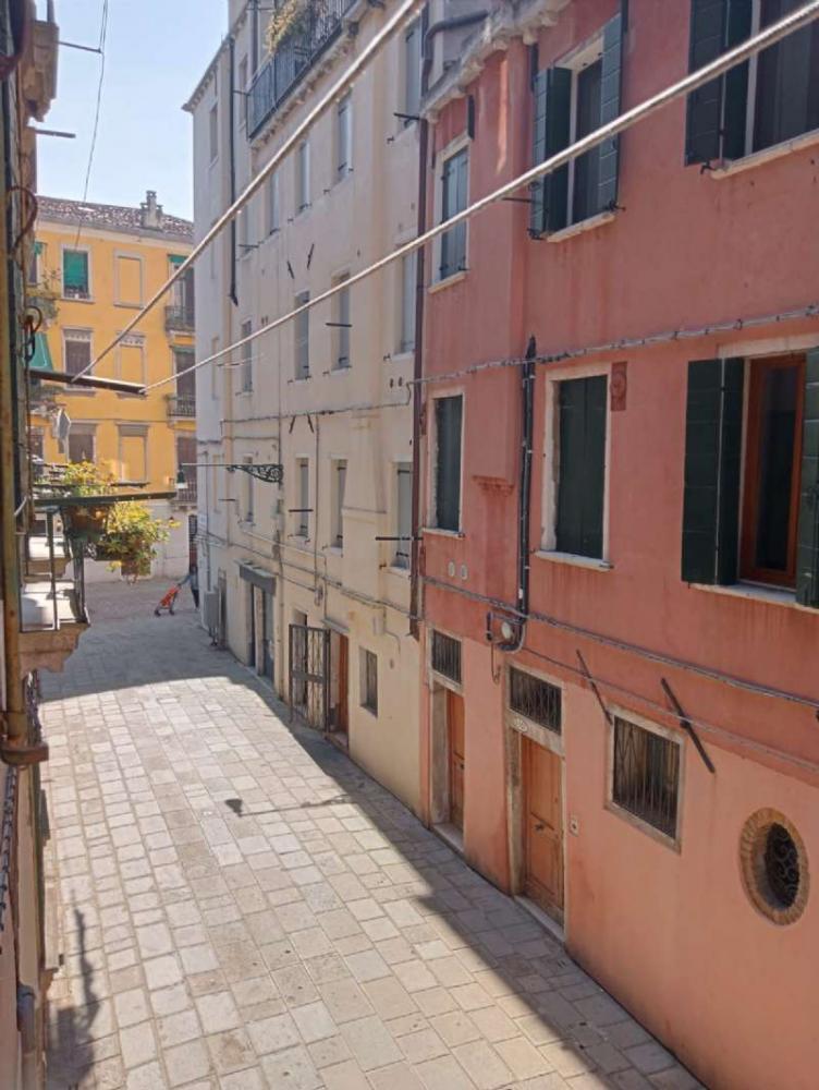 Appartamento trilocale in vendita a Venezia - Appartamento trilocale in vendita a Venezia