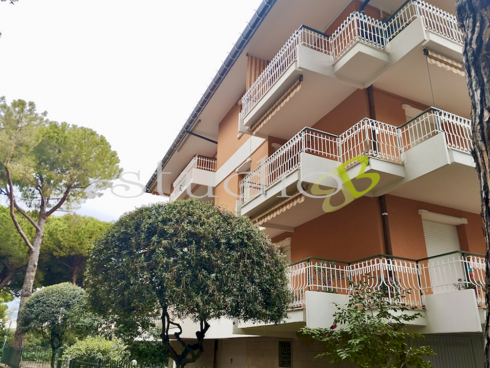 Appartamento trilocale in vendita a bordighera - Appartamento trilocale in vendita a bordighera