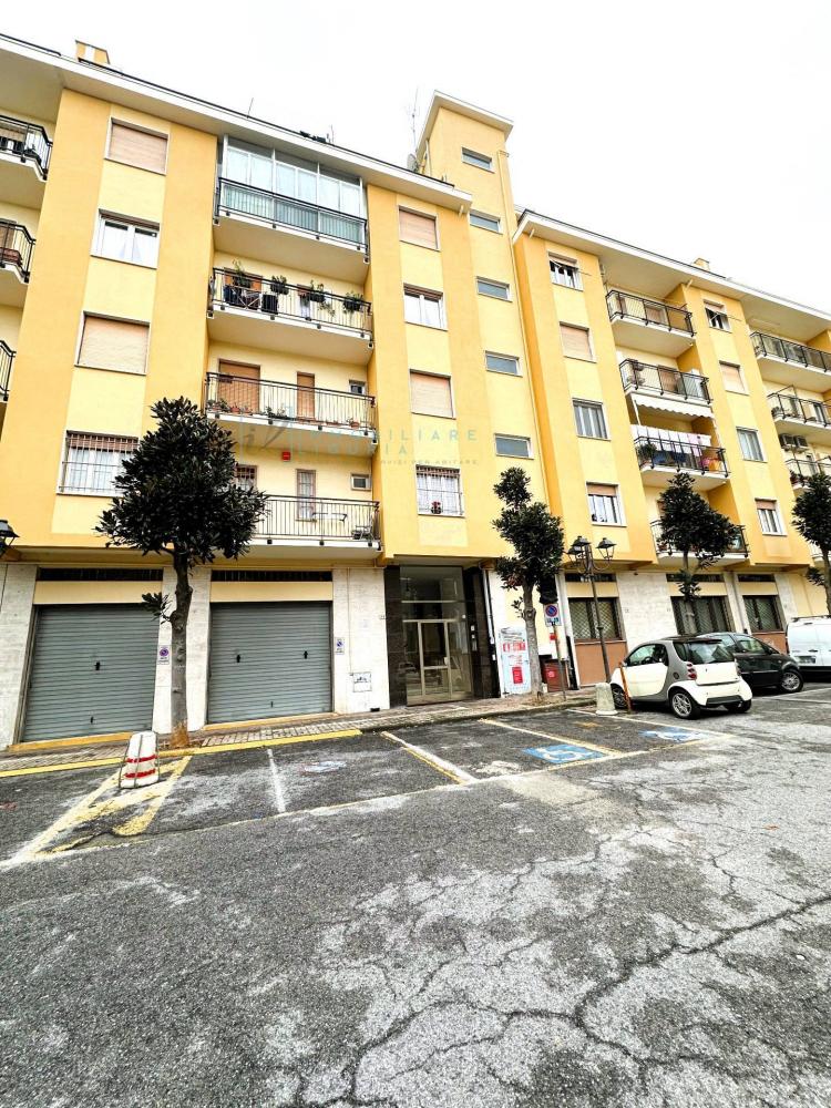 Appartamento trilocale in vendita a Albenga - Appartamento trilocale in vendita a Albenga