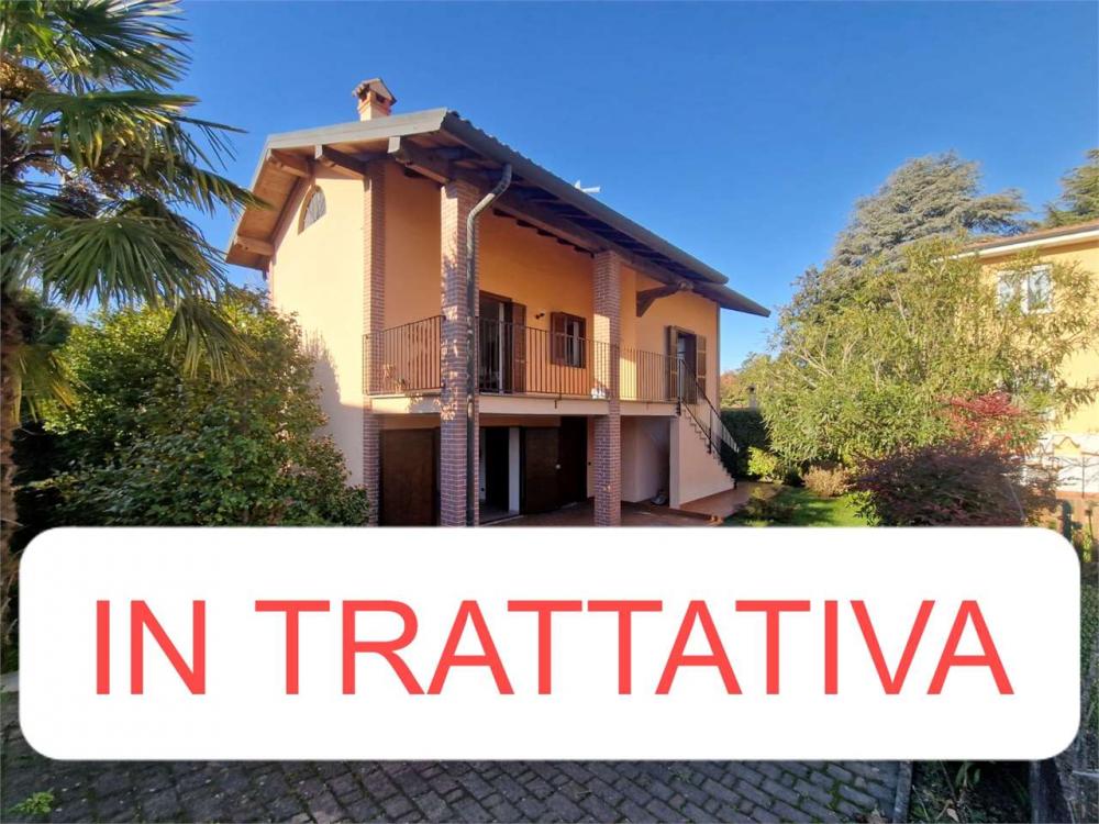 Casa trilocale in vendita a castelletto-sopra-ticino - Casa trilocale in vendita a castelletto-sopra-ticino