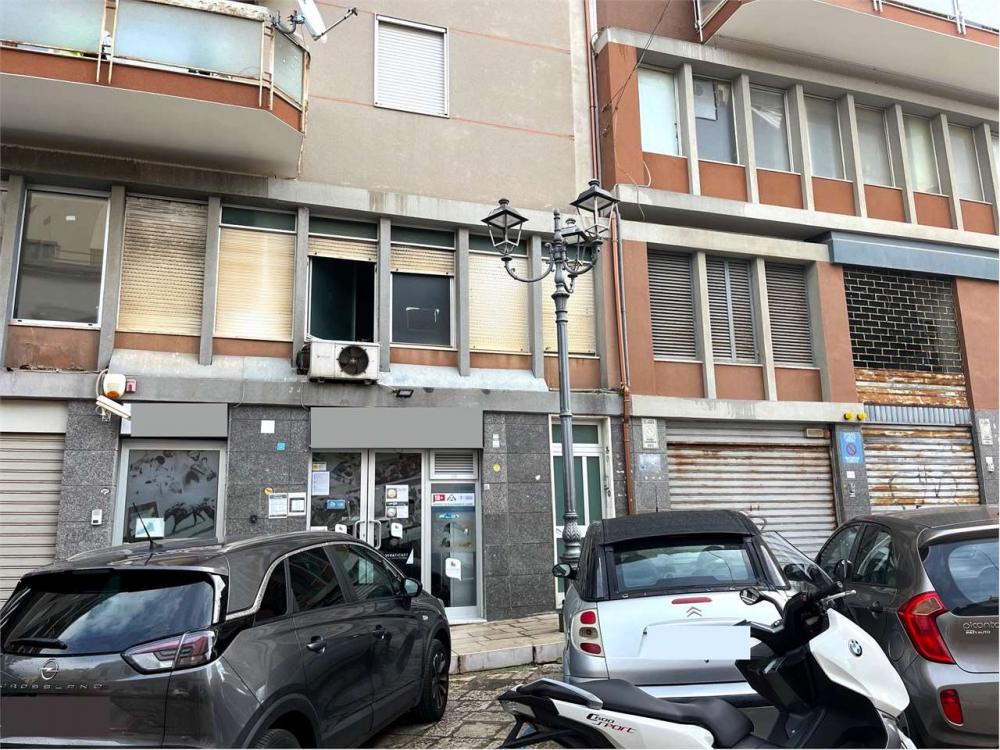 Appartamento trilocale in vendita a brindisi - Appartamento trilocale in vendita a brindisi