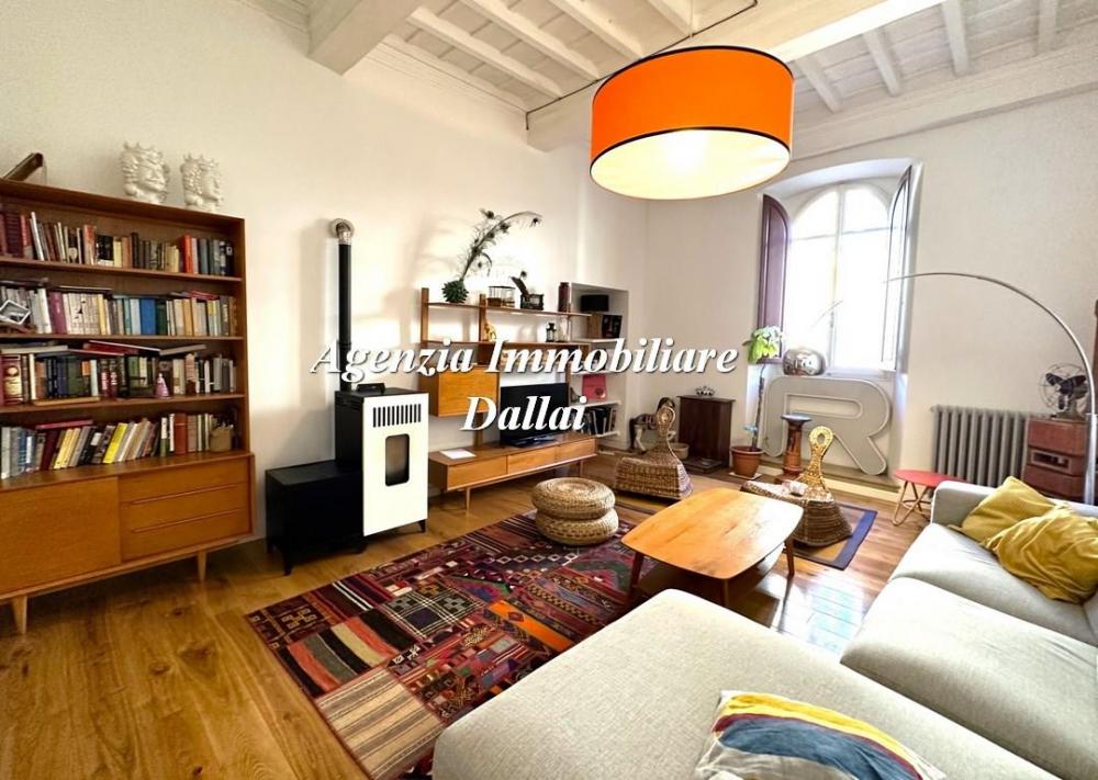 Appartamento plurilocale in vendita a borgo-san-lorenzo - Appartamento plurilocale in vendita a borgo-san-lorenzo