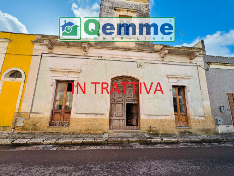 Casa quadrilocale in vendita a lequile - Casa quadrilocale in vendita a lequile