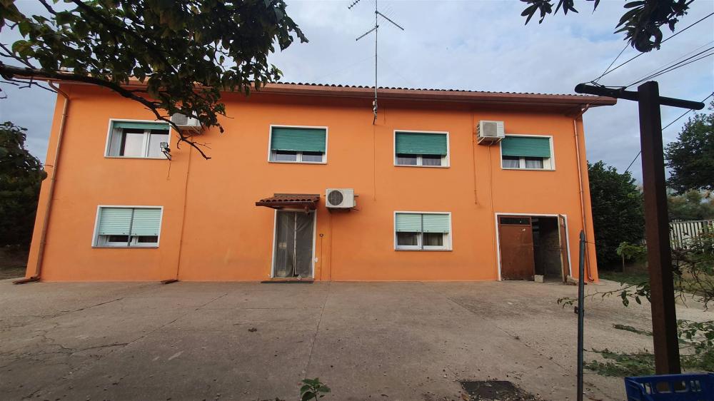 Foto - Casa plurilocale in vendita a ospedaletto-euganeo