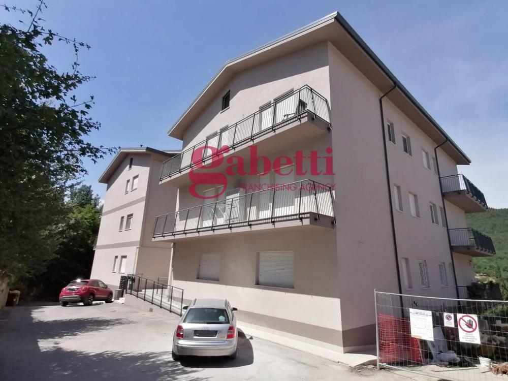 Appartamento plurilocale in vendita a L'Aquila - Appartamento plurilocale in vendita a L'Aquila