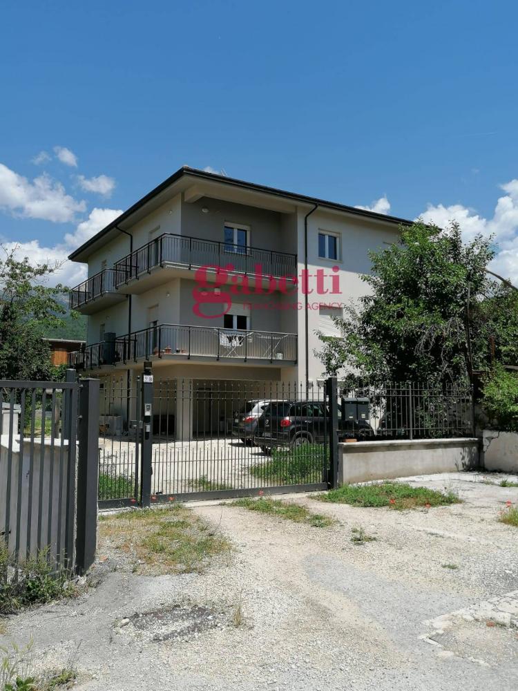 Villa plurilocale in vendita a L'Aquila - Villa plurilocale in vendita a L'Aquila