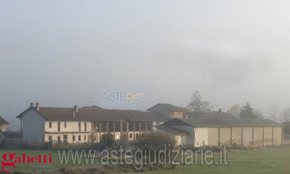 Rustico / casale in vendita a bra - Rustico / casale in vendita a bra