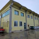 Magazzino-laboratorio trilocale in vendita a falconara-marittima