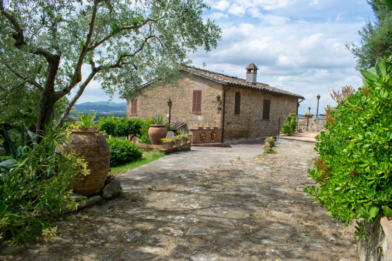 casa indipendente in vendita a Torgiano