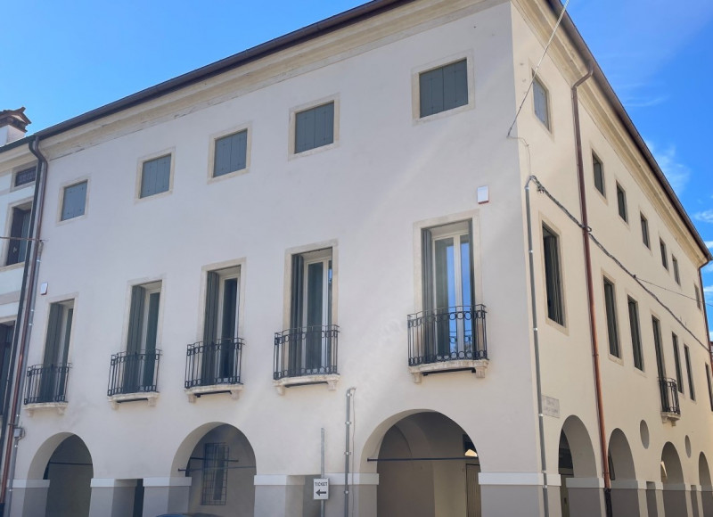 Appartamento quadrilocale in vendita a vicenza - Appartamento quadrilocale in vendita a vicenza