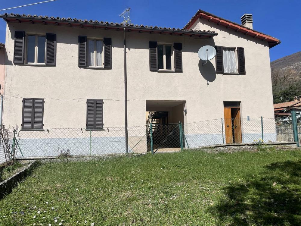 Casa plurilocale in vendita a Spoleto - Casa plurilocale in vendita a Spoleto