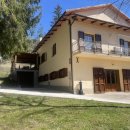 Villa indipendente plurilocale in vendita a Serravalle di Chienti