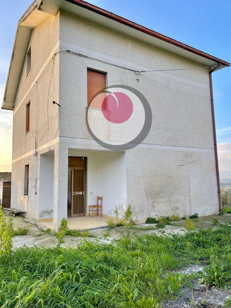 Casa plurilocale in vendita a Paglieta - Casa plurilocale in vendita a Paglieta
