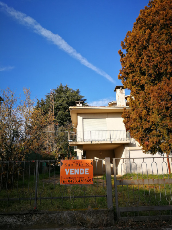Casa plurilocale in vendita a castelfranco-veneto - Casa plurilocale in vendita a castelfranco-veneto