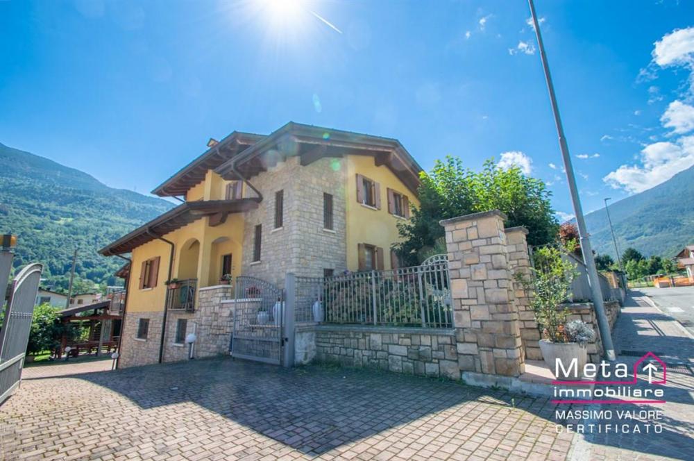 villa in vendita a Malonno
