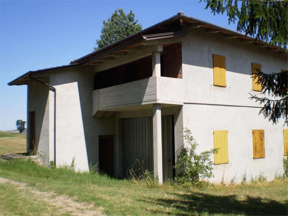 Casa plurilocale in vendita a Lupazzano - Casa plurilocale in vendita a Lupazzano