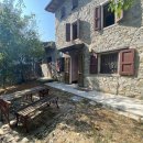 Casa plurilocale in vendita a Bazzano