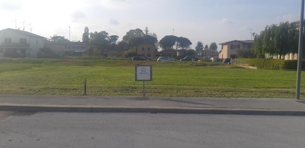 terreno residenziale in vendita a Ravenna