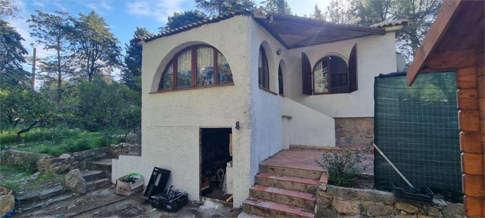 Villa plurilocale in vendita a sinnai - Villa plurilocale in vendita a sinnai