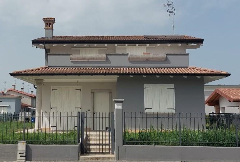 villa in vendita a Verolavecchia