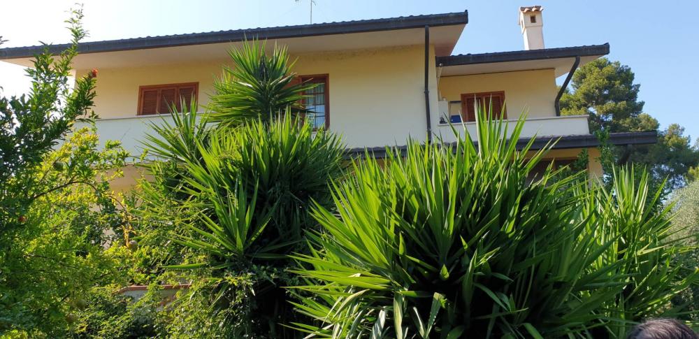 villa indipendente in vendita a Colonnella