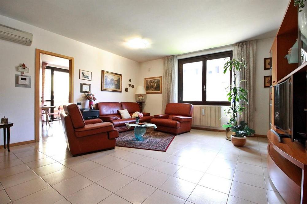 Appartamento trilocale in vendita a vimercate - Appartamento trilocale in vendita a vimercate