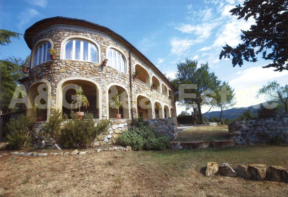 villa indipendente in vendita a Roccastrada