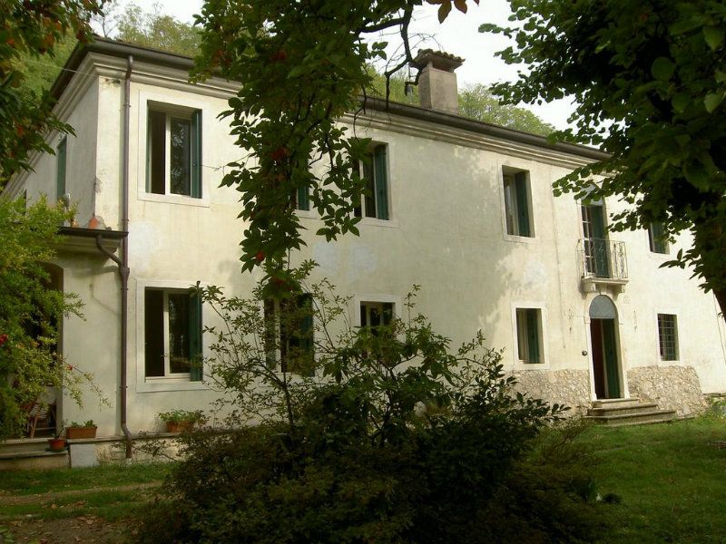 Villa plurilocale in vendita a montecchio-maggiore - Villa plurilocale in vendita a montecchio-maggiore