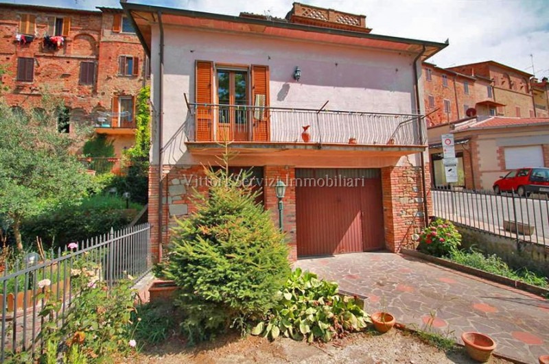 casa in vendita a Torrita di Siena