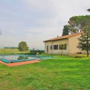 Villa plurilocale in vendita a castiglione-del-lago