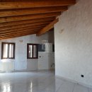 Villa indipendente plurilocale in vendita a Suzzara