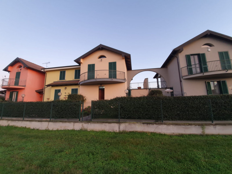 Villa quadrilocale in vendita a villanova-monferrato - Villa quadrilocale in vendita a villanova-monferrato